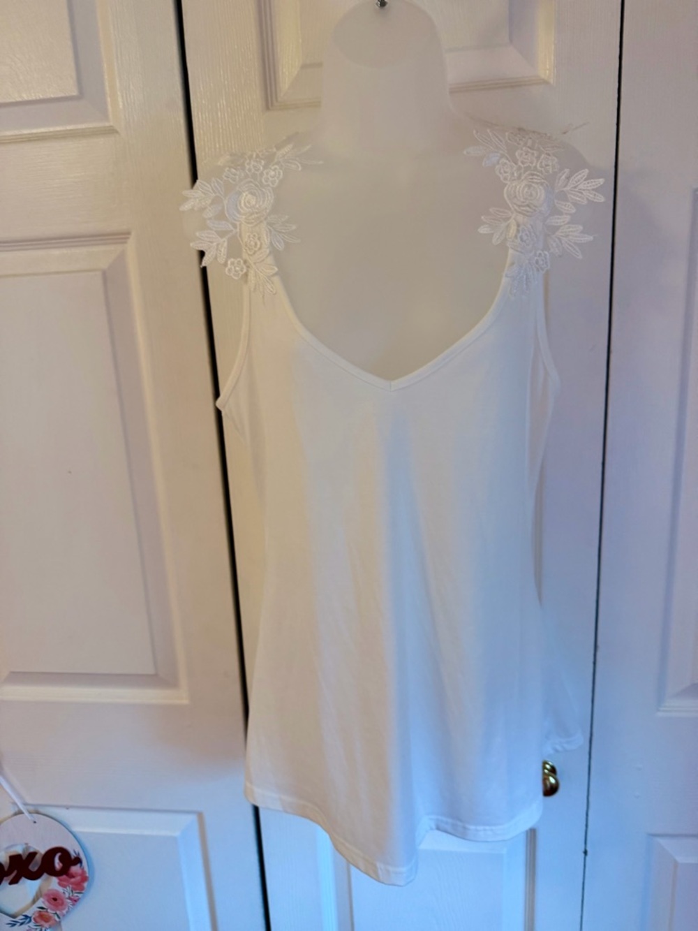 White V-Neck Tank Top with Floral Lace Shoulder Appliqué